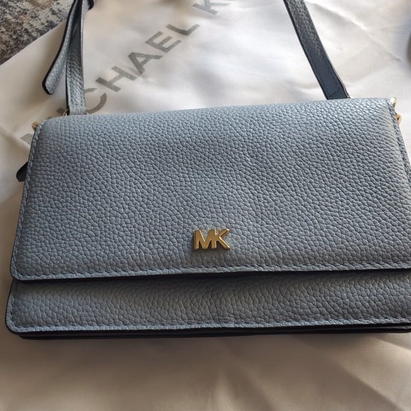 Michael Kors Pebbled Leather Crossbody Bag - Picture 3 of 4